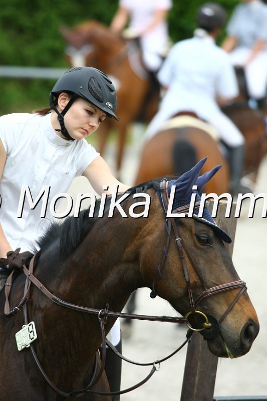 105M1084_All Or Nothing_Stil_A.JPG